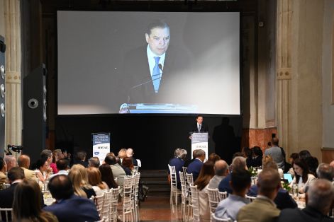 Hoy, en Granada, en un desayuno informativo del diario Ideal  