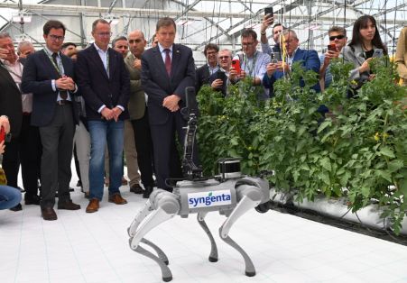 Hoy, en la celebración del 25 aniversario de Syngenta en El Ejido (Almería)