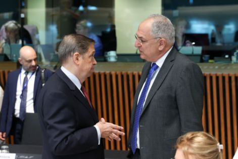Hoy, en Luxemburgo, en el Consejo de Ministros de Agricultura y Pesca de la UE