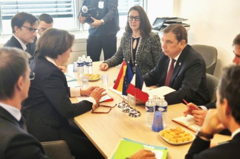 Anoche, en el Consejo de Ministros de Agricultura de la UE en Luxemburgo