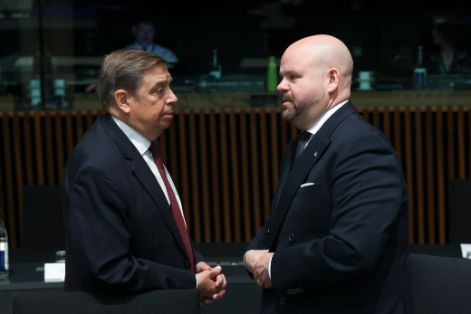 Anoche, en el Consejo de Ministros de Agricultura de la UE en Luxemburgo