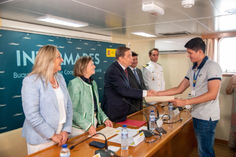 Hoy, en la clausura de un curso sobre artes de pesca para jóvenes   