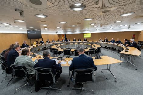 Hoy, en una reunión de los ministros de Economía y de Agricultura con organizaciones de la industria agroalimentaria el ministerio de Economía  