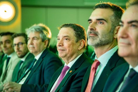 Hoy, en Sevilla, en la inauguración de un encuentro sobre sanidad vegetal 