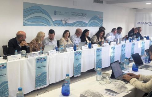 Hoy, en Foz (Lugo), en la Interfederativa de Cofradías de Pescadores del Cantábrico noroeste