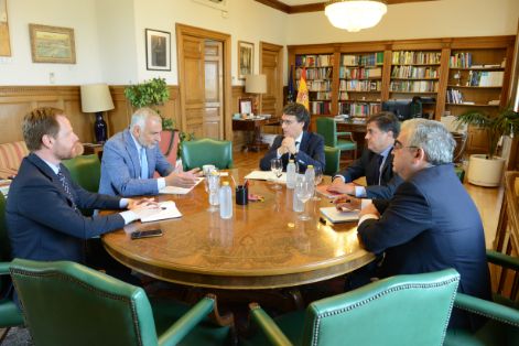 HOY, EN LA SEDE DEL MINISTERIO