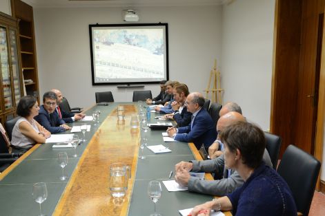 Hoy, en la sede del Ministerio 