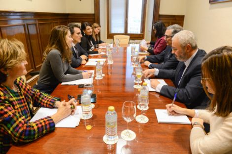 HOY, EN LA SEDE DEL MINISTERIO 