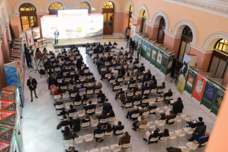 HOY, EN LA ENTREGA DE LOS PREMIOS QCOM.ES 2018, EN LA SEDE DEL MINISTERIO  