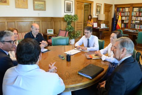 HOY, EN LA SEDE DEL MINISTERIO