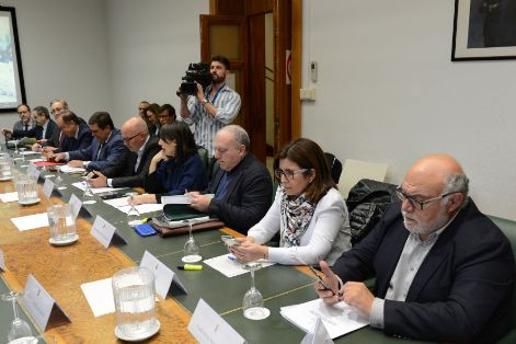 HOY, EN LA SEDE DEL MINISERIO