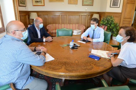 HOY, EN LA SEDE DEL MINISTERIO 