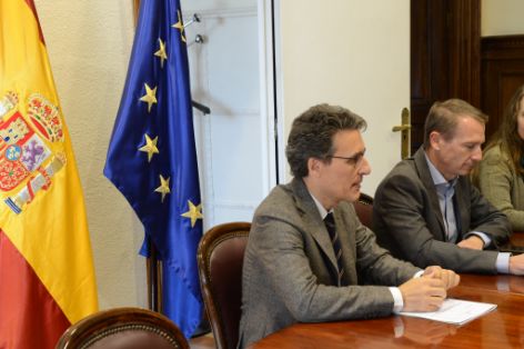 Hoy, en la sede del ministerio  