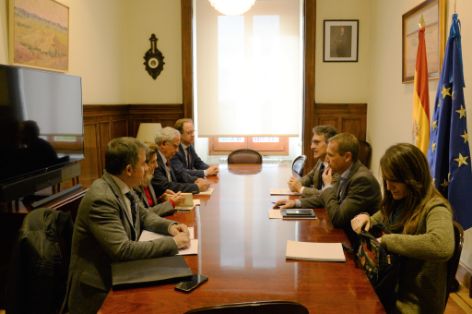 Hoy, en la sede del ministerio  