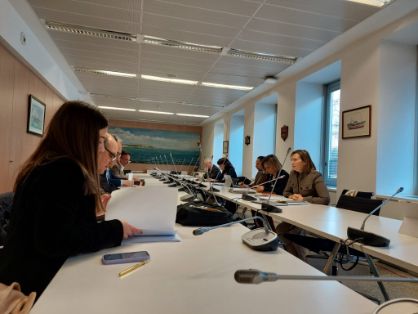 En una reunión celebrada hoy 

