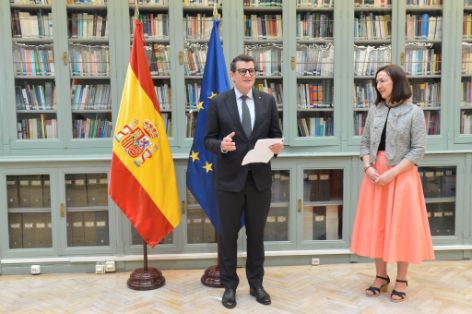 Hoy, en la sede del ministerio 