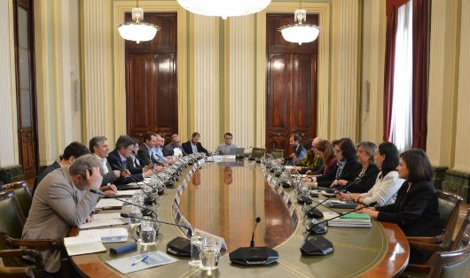 Hoy, en la sede del ministerio    