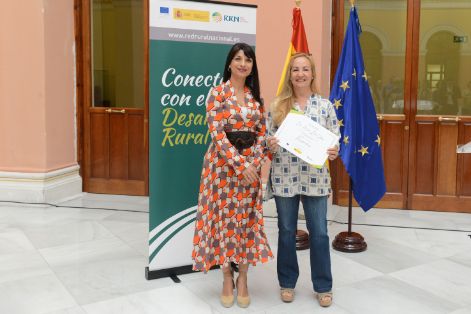 ISABEL BOMBAL HA INAUGURADO HOY LA EXPOSICIÓN DEL I CONCURSO FOTOGRÁFICO “UN MUNDO RURAL VIVO”