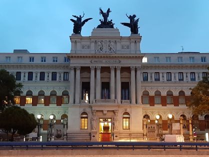 Para realizar intervenciones con cargo al 2 % Cultural 