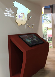 Mesa interactiva de Caminos Naturales en FITUR 2024