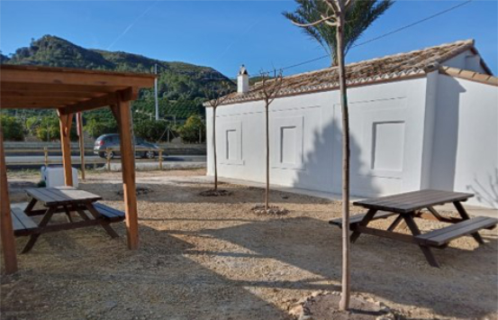 Las casetas guardabarreras del Camino Natural de l’Antic Trenet se transforman en Centros de Visitantes