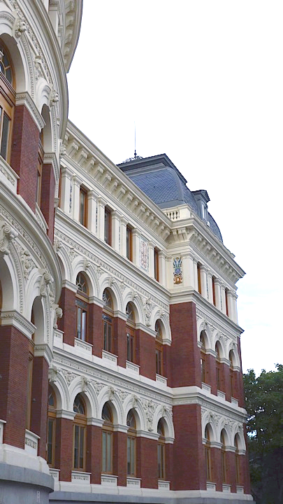 Fachada del Palacio de Fomento. Foto: Cecilia Galbis.