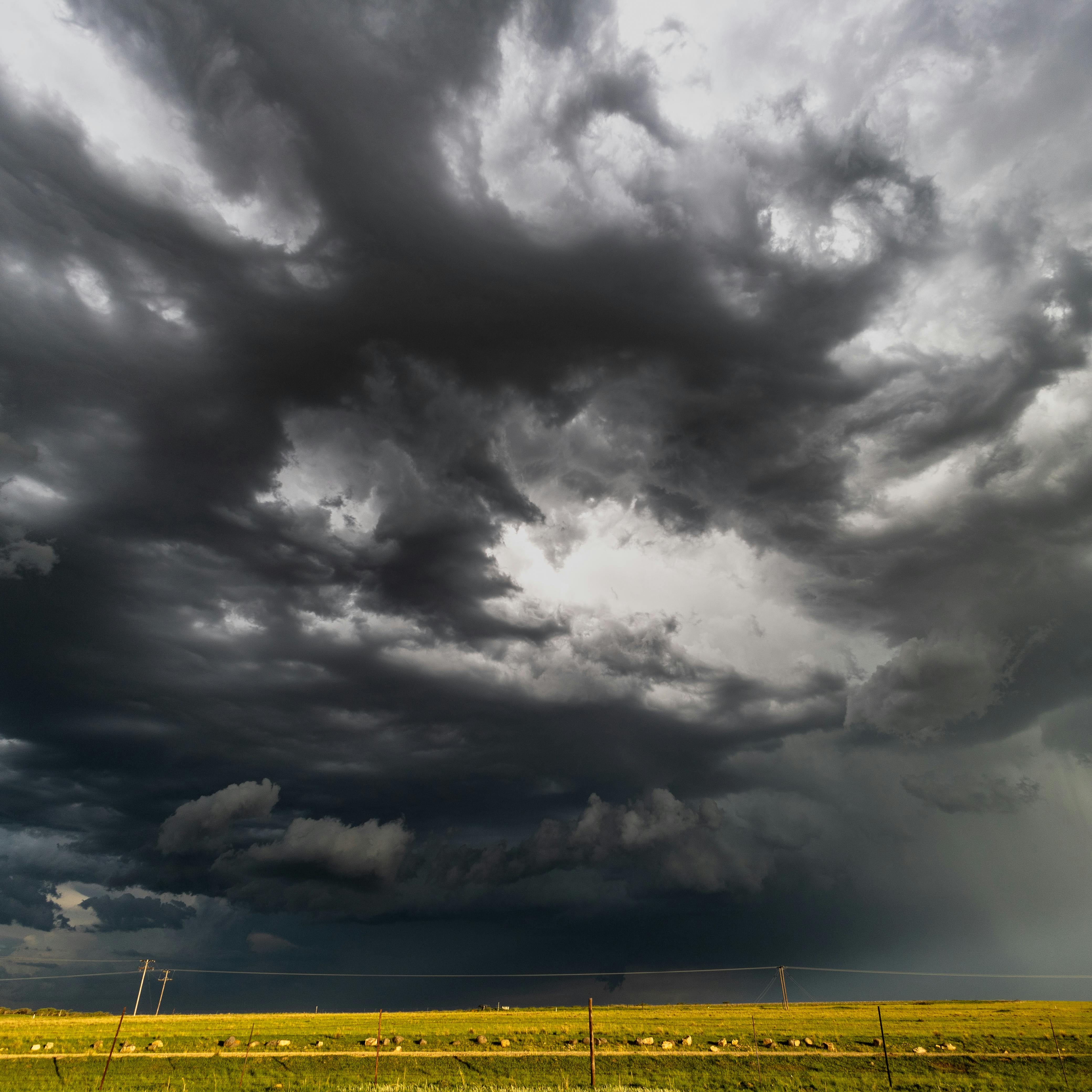 tormenta campo cuadrado