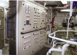 Fotografía del motor diesel del buque