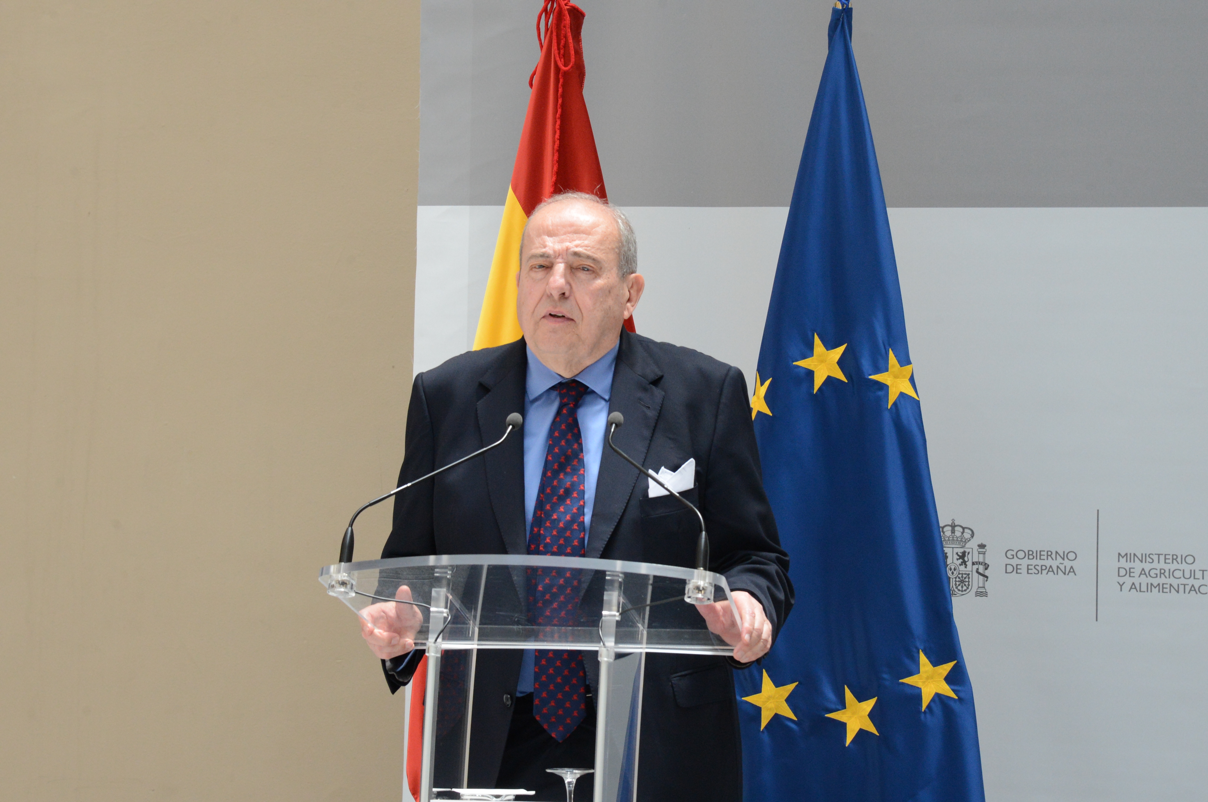 Hoy, en la presentación del nuevo libro de Javier Elorza foto 4