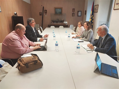 La secretaria general de Pesca se reúne con la Asociación de Armadores de Cerco de Galicia 