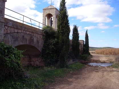 Puente de Balazote sobre el río Mirón
