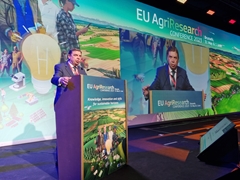 
				
			
				Hoy, en Bruselas, en la EU AgriResearch Conference 2023
			
				