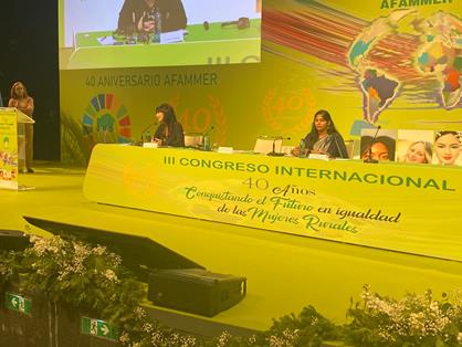 Hoy, en Madrid, en el III Congreso Internacional de la Confederación de Federaciones y Asociaciones de Familias y Mujeres del Medio Rural   foto 3