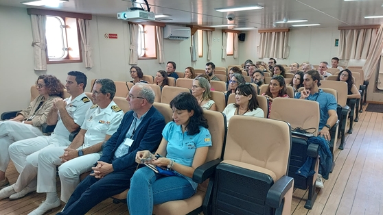 El programa se ha presentado hoy a bordo del buque “Intermares”, en Málaga foto 3