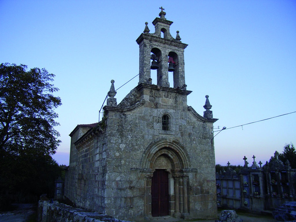 Iglesia de Santa María en Mesego