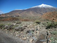 Vista del Pico del Teide y el Parador a su pie