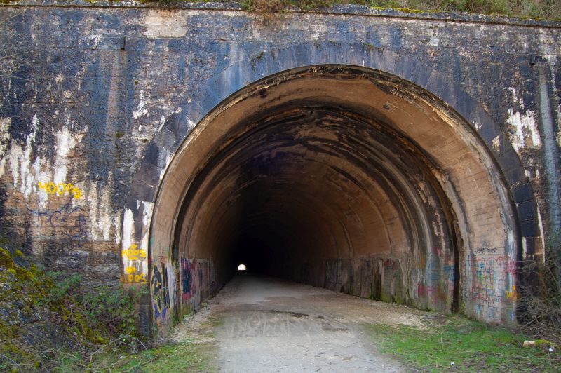 Túnel Modúbar de la Emparedada