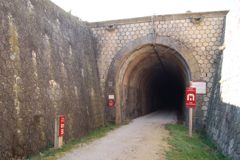 Túnel 14 Los Chospes
