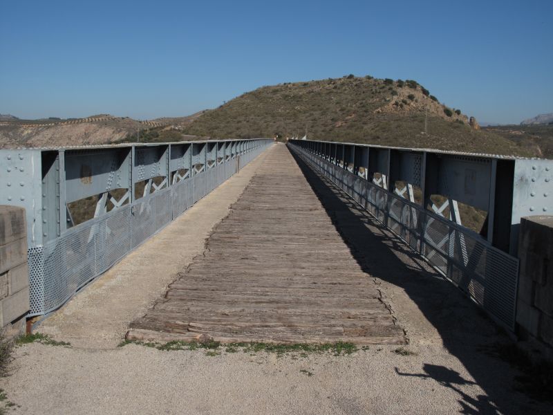 Viaducto del río Guadajoz
