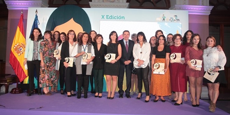 IMAGEN X edición de los Premios de excelencia a la innovación para mujeres rurales (2019). Categoría de pesca y acuicultura