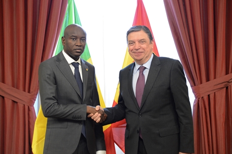 Luis Planas se reúne con el ministro de Agricultura y Equipamiento Rural de Senegal 