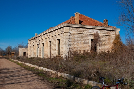 Antigua estación de Báguena
