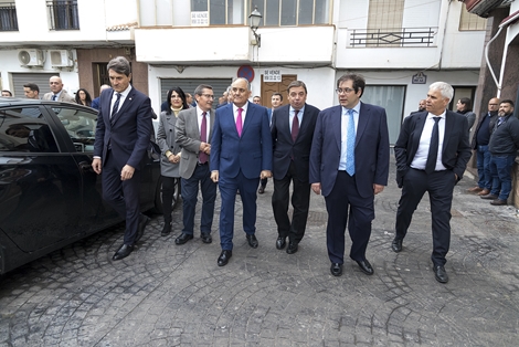 El ministro visita la principal zona productora de espárrago verde de España foto 4